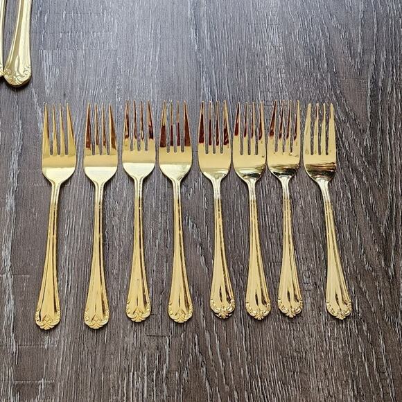 Hampton Silversmiths Versailles 235 Flatware 24kt Gold Plated lot of 48 pieces‎ - Picture 11 of 15